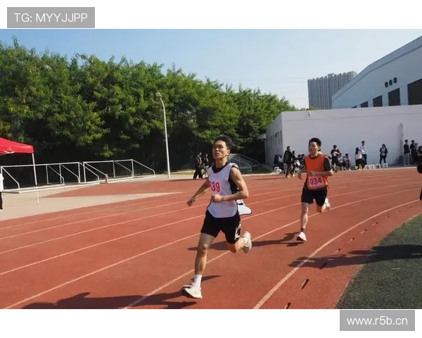 2025年短跑赛事精彩回顾与突破性成绩分析